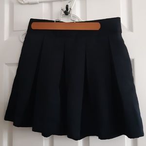 Black banana republic skirt